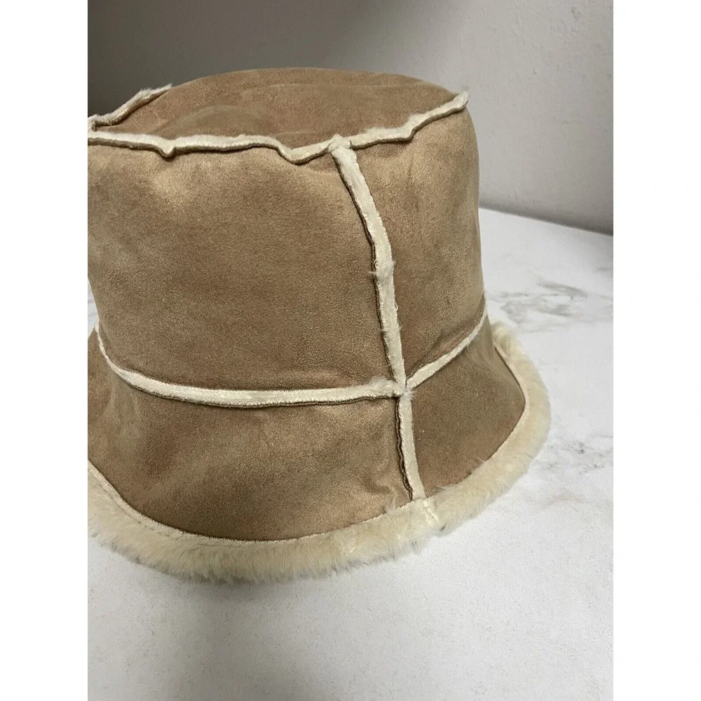 Vintage Preston &‎ York Faux Shearling Tan Bucket Hat